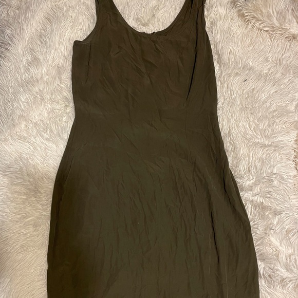 Size 5 Knapp Studio California Olive Green Mini Dress - Picture 1 of 1